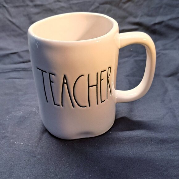 Rae Dunn Teacher Mug - Picture 4 of 4